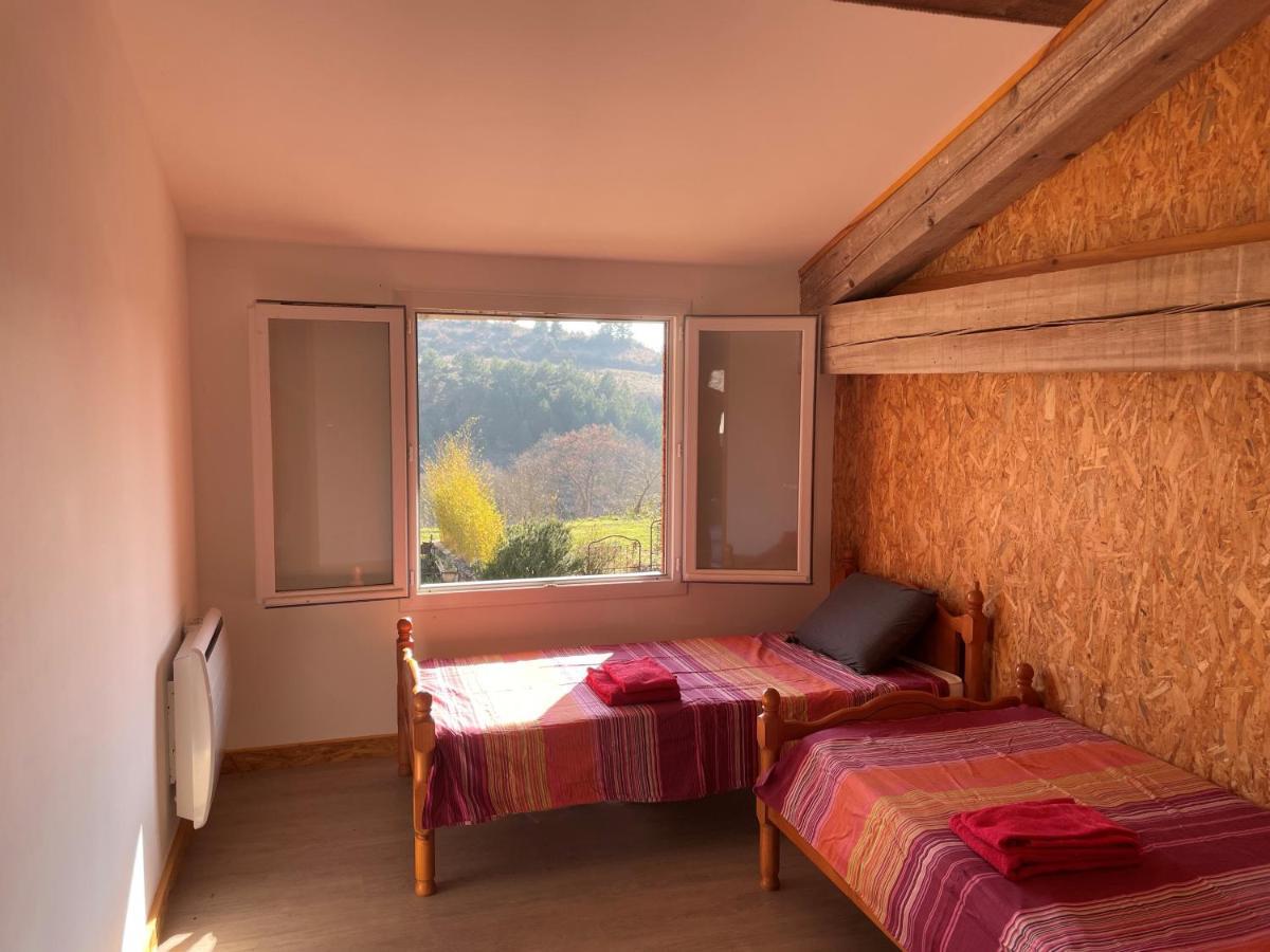 Terres De Barrejat Villa Cazals-des-Bayles Екстериор снимка