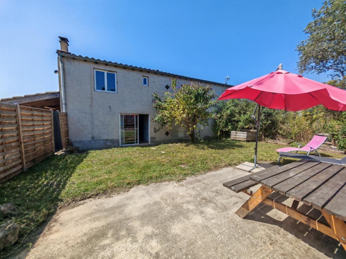Terres De Barrejat Villa Cazals-des-Bayles Екстериор снимка